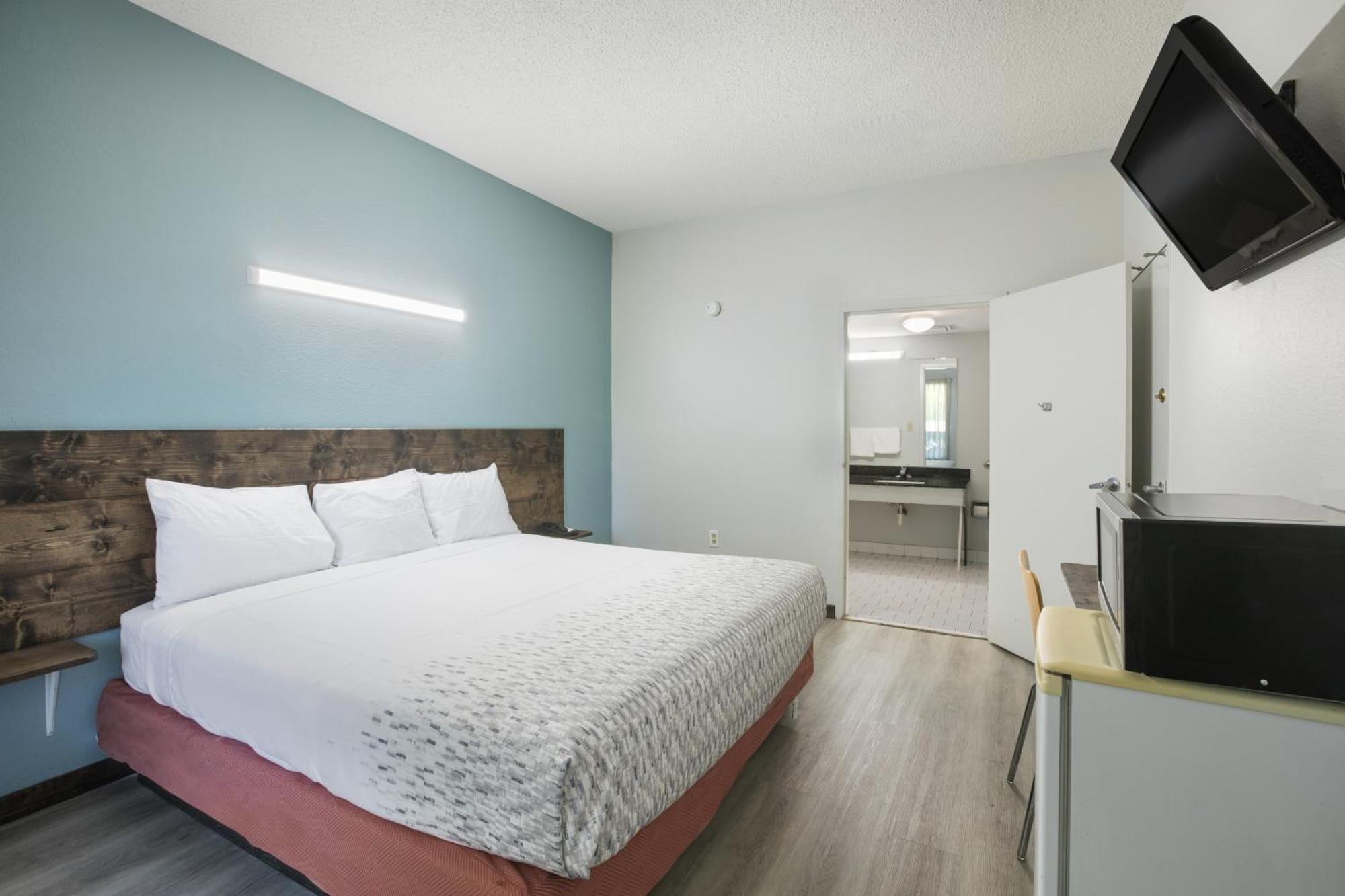 Americas Best Value Inn Stockbridge Kamer foto